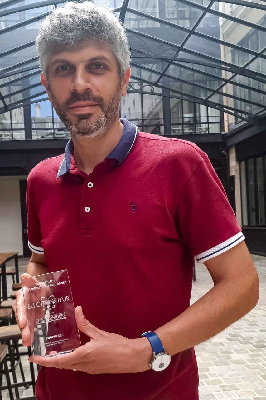 Thomas et Electron d'or Electron d'or award